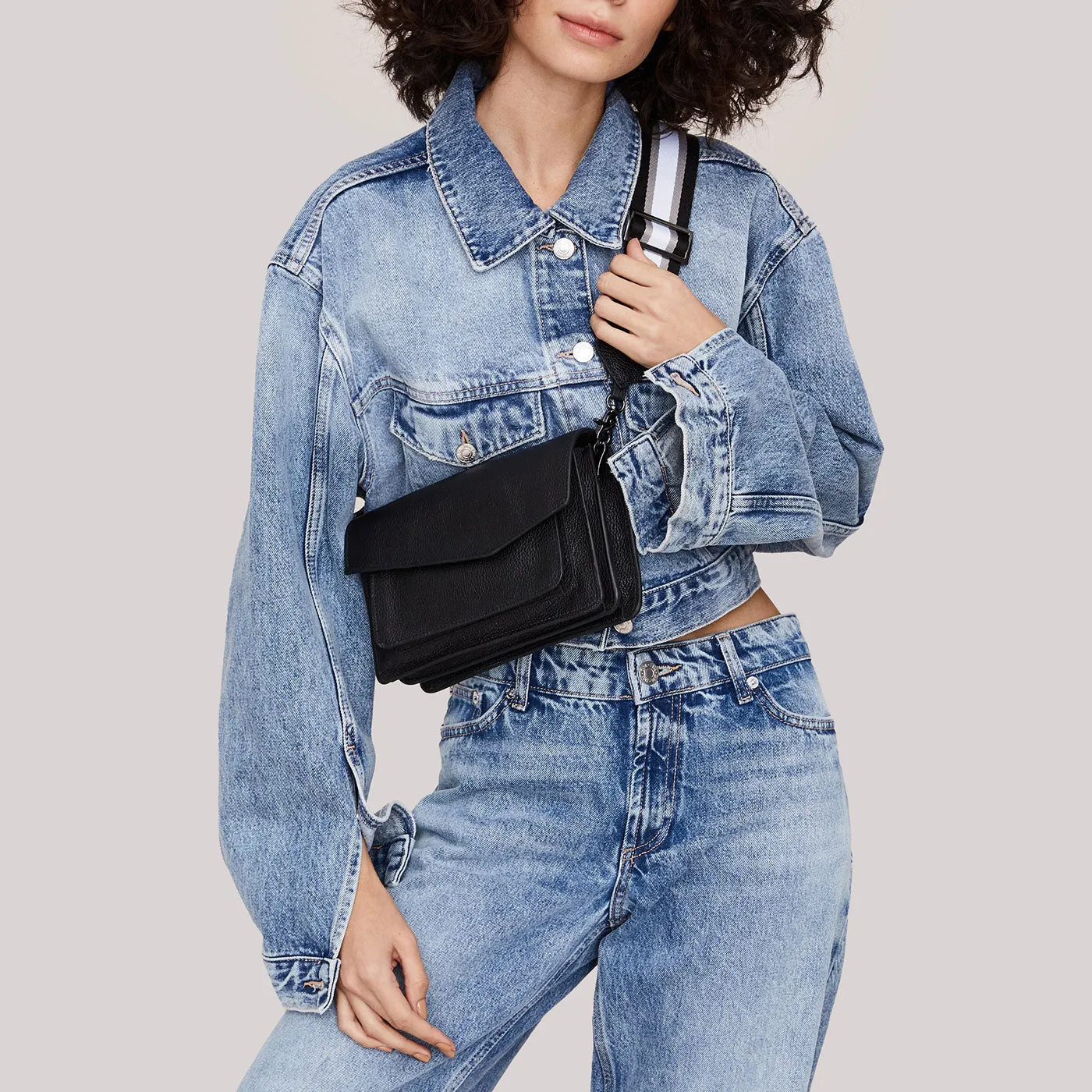 Cobble Hill Crossbody (With Keychain)