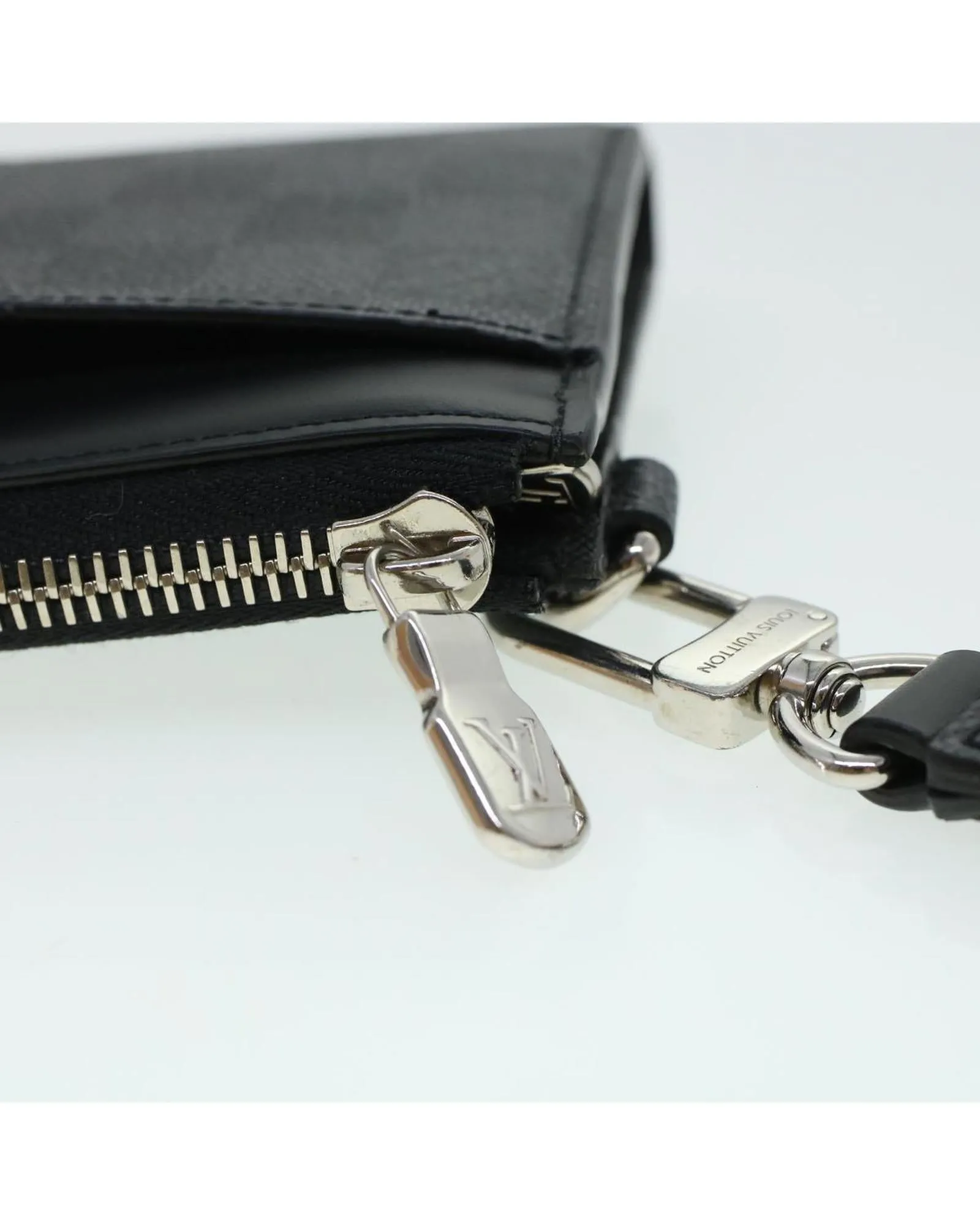 Damier Graphite Long Wallet with Charm and Dust Bag