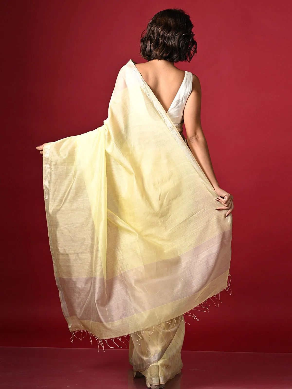 Pastel Yellow Handwoven Silk Cotton Maheshwari Saree