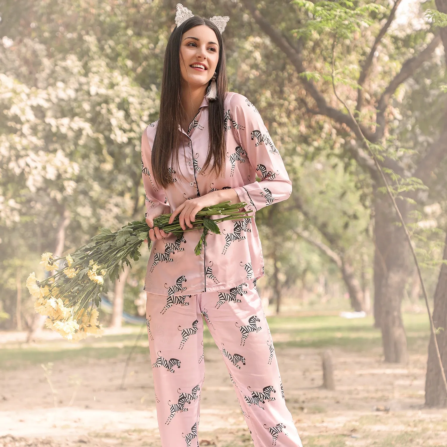 Print Satin classic collar Night suit