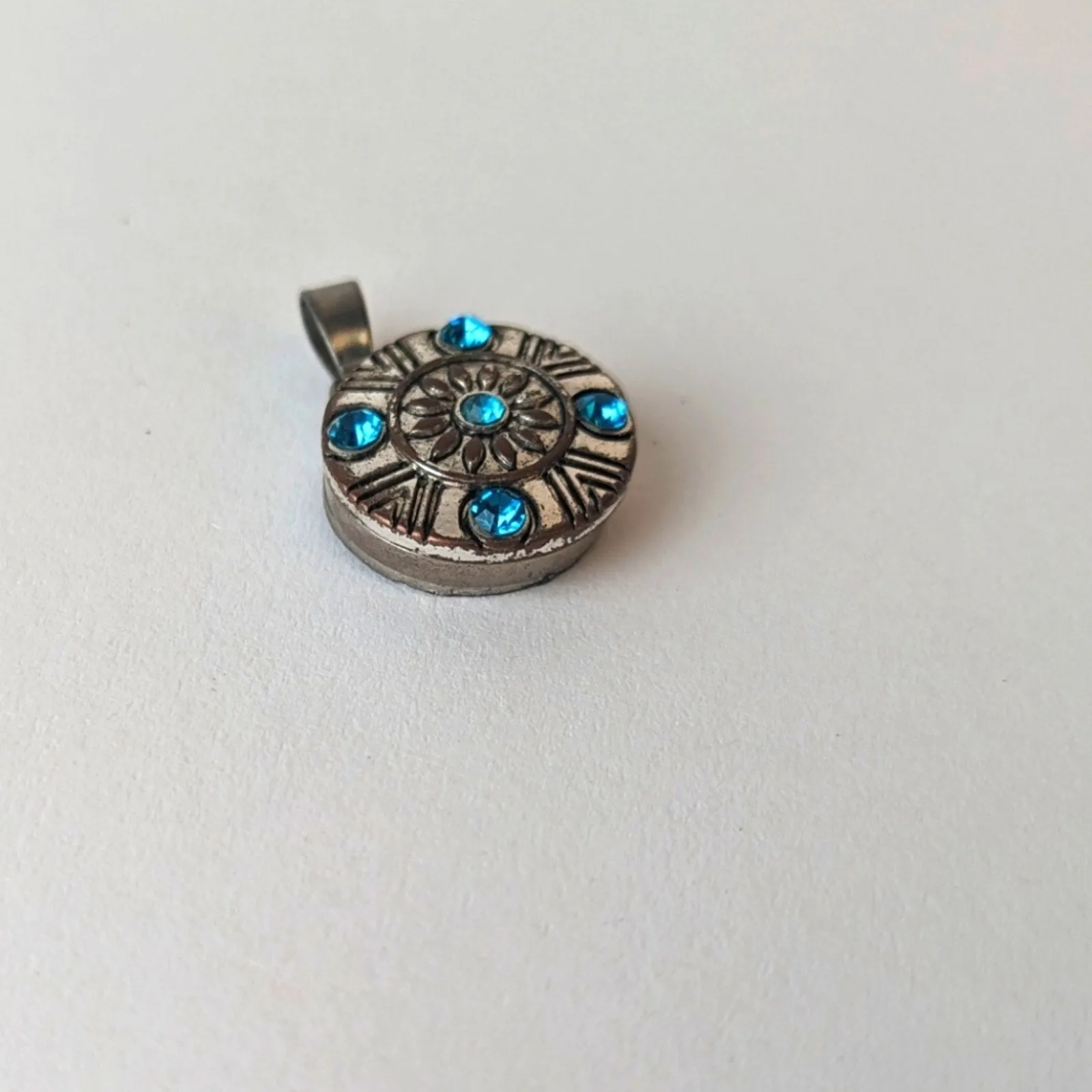 Vintage Inspired Pendant